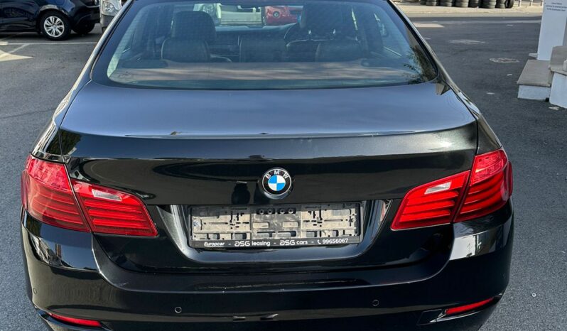 BMW 520 2.0 2015 full