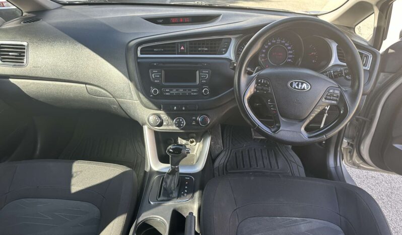 KIA CEED 2016 AUTO 1.L6L PETROL ENGINE full