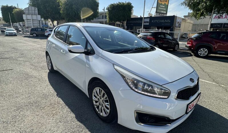 KIA CEED 1.6L PETROL ENGINE AUTO 2016 full