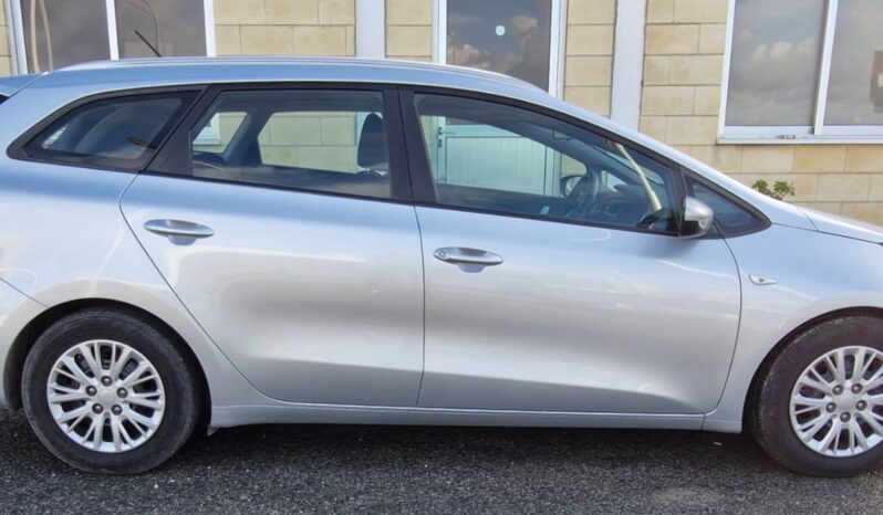 KIA CEED ESTATE 1.6L PETROL ENGINE 2015 AUTO SILVER full