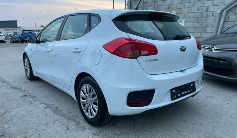 KIA CEED 2016 AUTO 1.6L PETROL ENGINE full