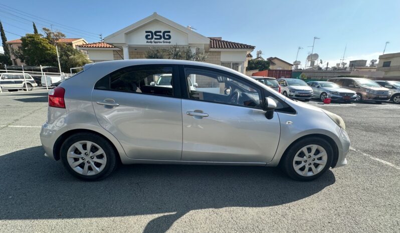 KIA RIO 2015 MANUAL 1.2L PETROL ENGINE SILVER full