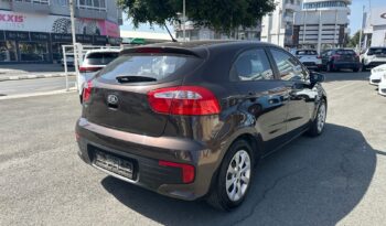 Kia Rio 2015 1.2 Manual full