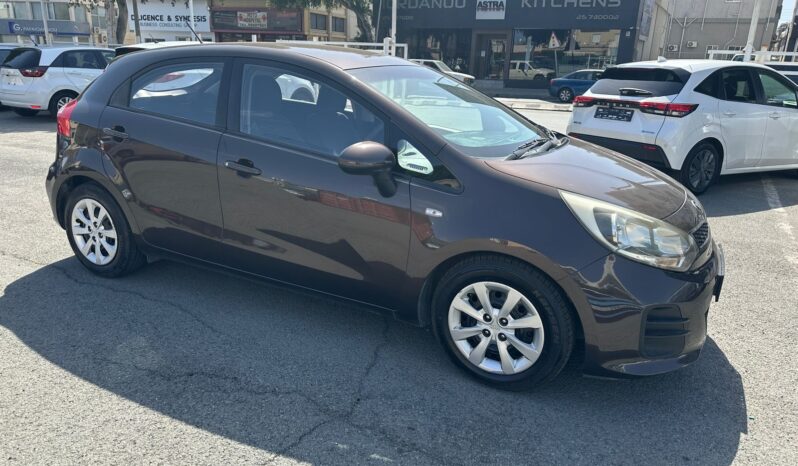 Kia Rio 2015 1.2 Manual full